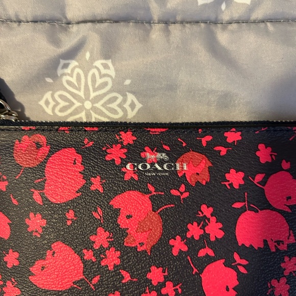 Coach Black and Pink Floral Wristlet - Picture 5 of 7